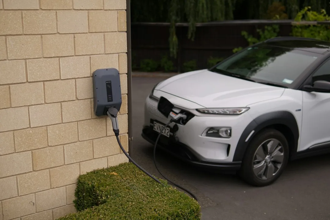 Smart EV Charging at Home: Off-Peak Schedules, Circuit Capacity & Load Management